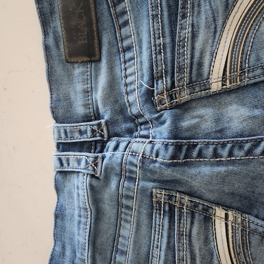 Jeans - Picture 3 of 5